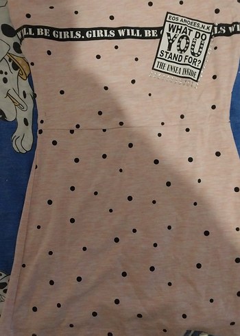 Pembe V Yaka Kız Tişörtü