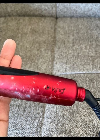 Kırmızı Saç Şekillendirici Maşa - Görsel 3