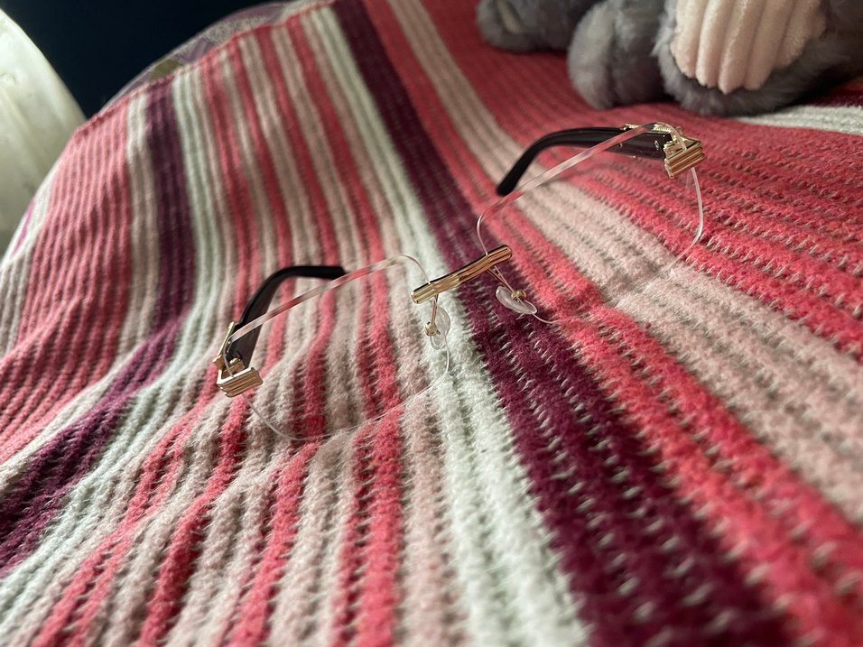 Çerçevesiz şeffaf gözlük - Görsel 4