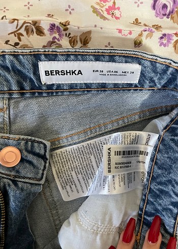 Bershka 38