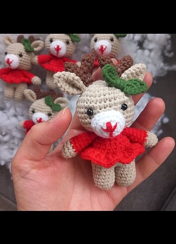 Amigurumi geyik anahtarlik