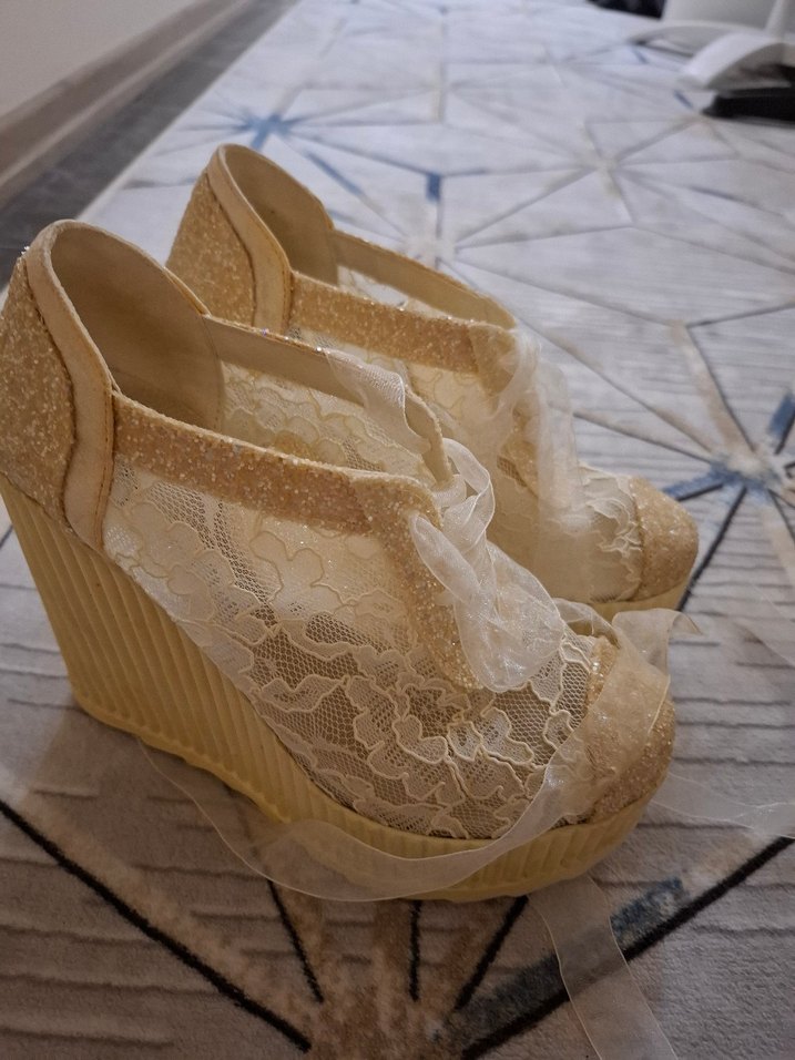 Beyaz Dantel Detaylı Ayakkabı // Nikah ayakkabısı - Görsel 2