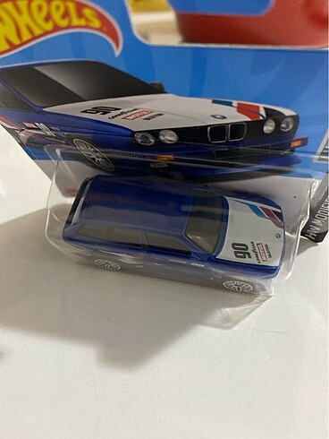 Beden Renk Hot Wheels BMW M3 Wagon