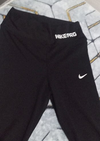 Siyah Nike Pro Kadın Spor Tayt - Görsel 2