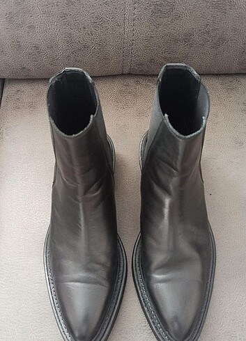 ZARA SİYAH BOT 43