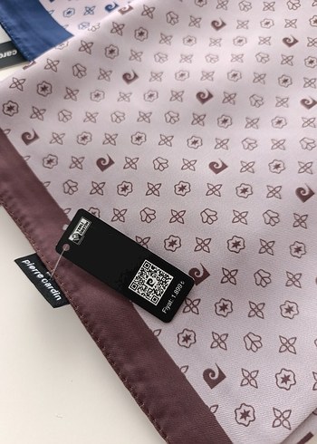 Pierre Cardin Pierre Cardin twill eşarplar etiketli