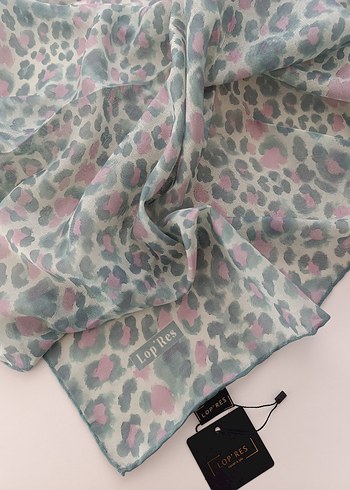 Pamuk eşarp tok durur soft değil  kolay şekil alir - Görsel 5