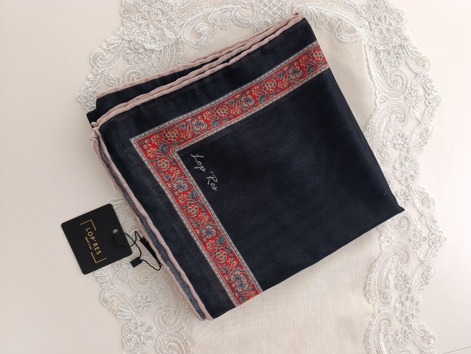 Pamuk eşarp tok durur soft değil  kolay şekil alir - Görsel 4