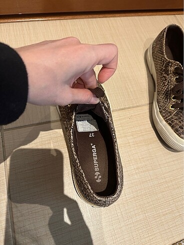 37 Beden kahverengi Renk Orjinal Superga