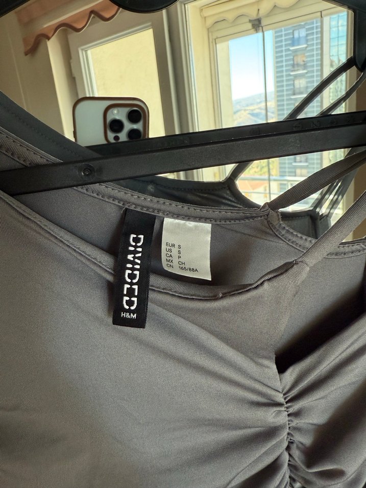 Gri büzgülü bluz - Görsel 5