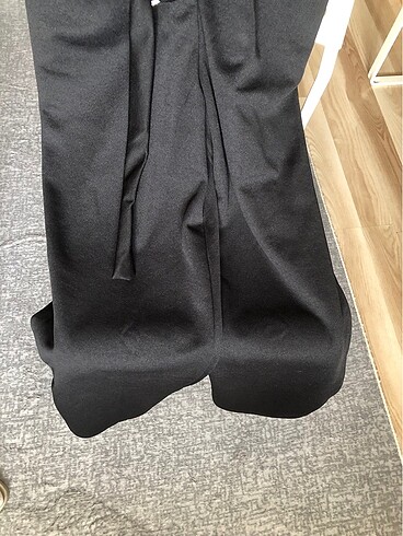 Siyah bol kesim pantolon - Görsel 3