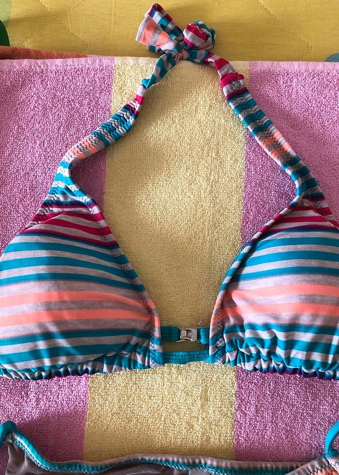 Renkli bikini takımı - Görsel 2