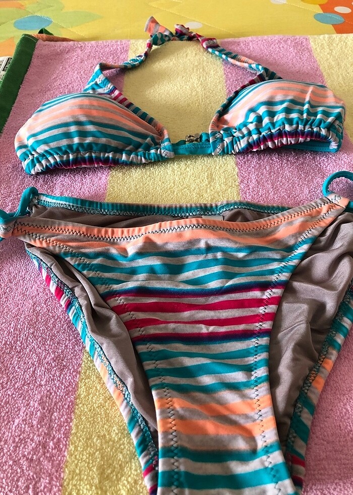 Renkli bikini takımı - Görsel 4