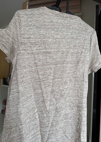 Bej V Yaka Keten Kadın Tişört - Görsel 6