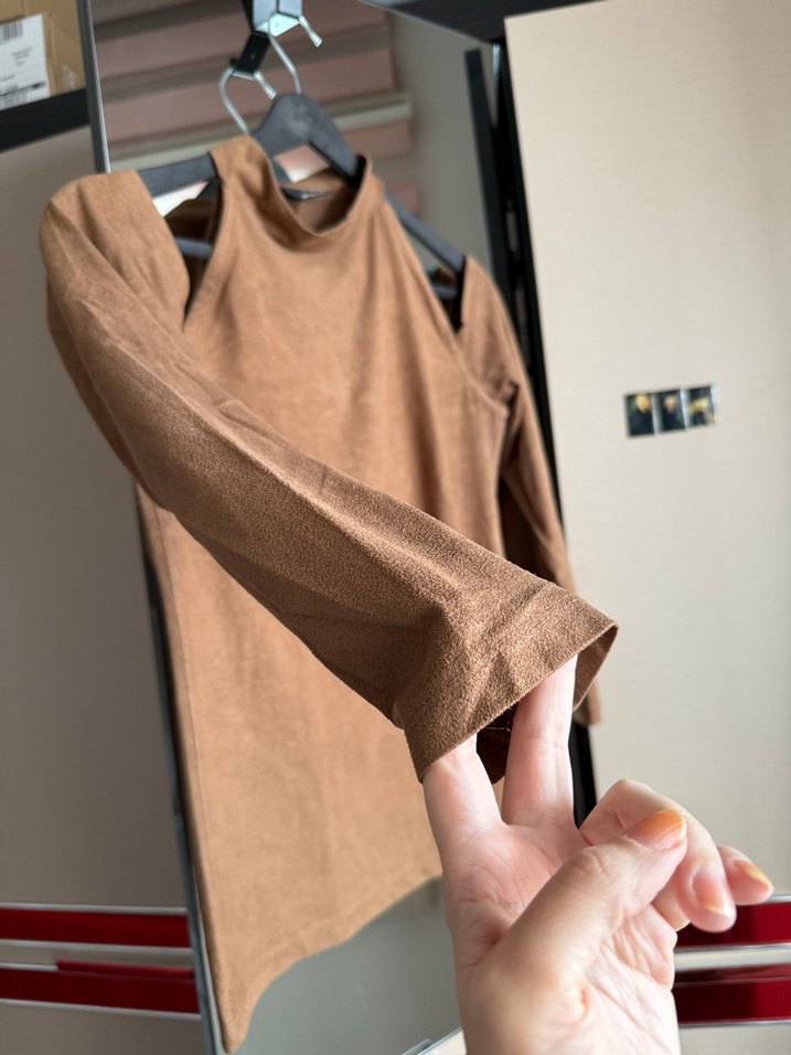 Kahverengi Süet Uzun Kollu Kadın Bluz - Görsel 3