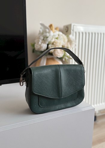 Koyu Yeşil Deri Tokalı Kadın Çanta - Görsel 4