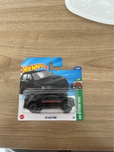 23 Ram 1500