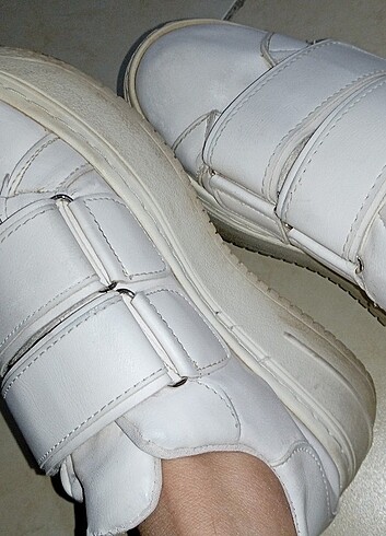 36 Beden Yüksek taban beyaz sneaker