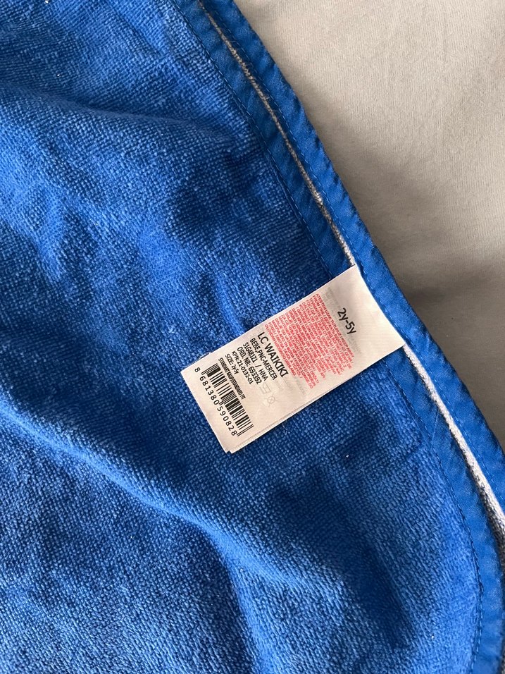 Erkek Çocuk Renkli Baskılı Mavi Havlu Bornoz - Görsel 2