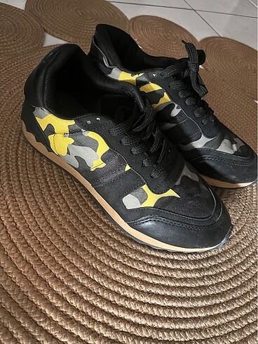 Valentino spor ayakkabı