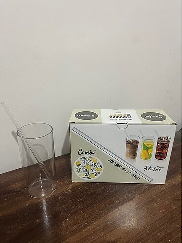 Madame Coco 3?lü pipetli meşrubat bardağı soğuk kahve için de uygundur