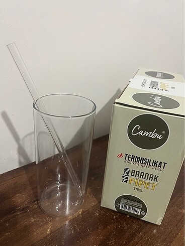 Beden 3?lü pipetli meşrubat bardağı soğuk kahve için de uygundur