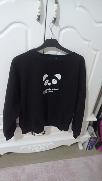 Zara Sweatshirt