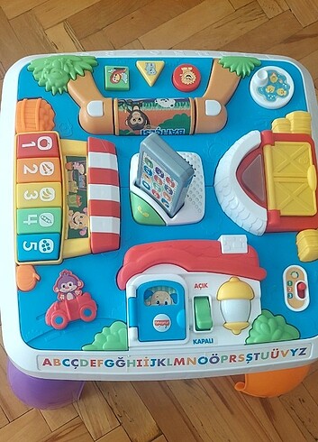  Beden Fisher price oyun masasi