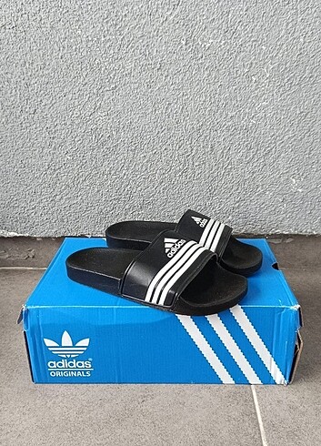 38 Beden Adidas Terlik