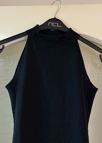 Siyah Yüksek Yakalı Drapeli Kadın Atlet - Görsel 3