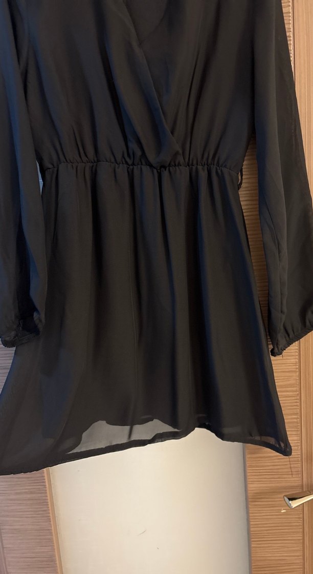 Siyah V Yaka Uzun Kollu KısaElbise - Görsel 5