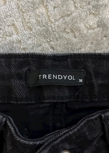 Kadın Siyah Regular Fit Denim Pantolon - Görsel 2