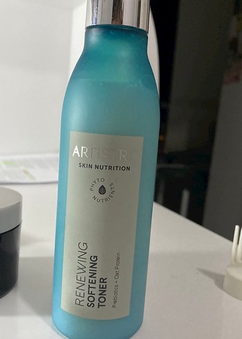 Artistry Cilt Besleyici Parlatıcı maske, toner ve göz altı kremi - Görsel 5