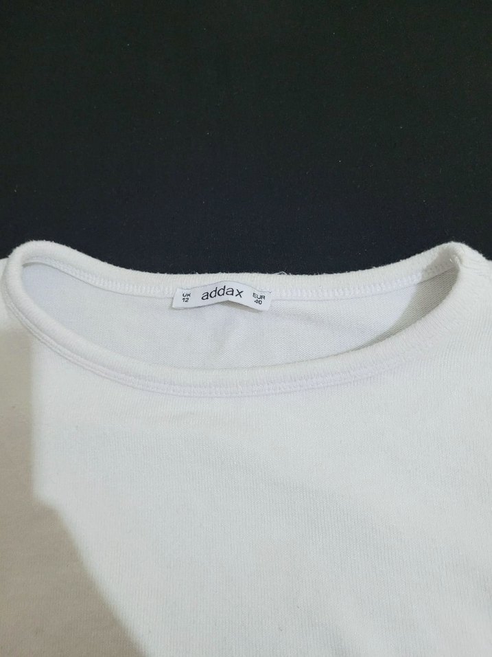 Kadın Beyaz Kısa Kollu Tişört - Görsel 3