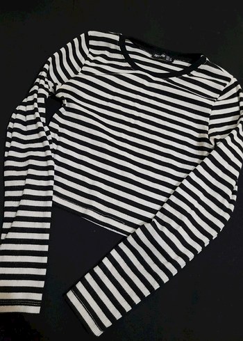 Kadın Siyah Beyaz Çizgili Uzun Kollu Tişört - Görsel 2