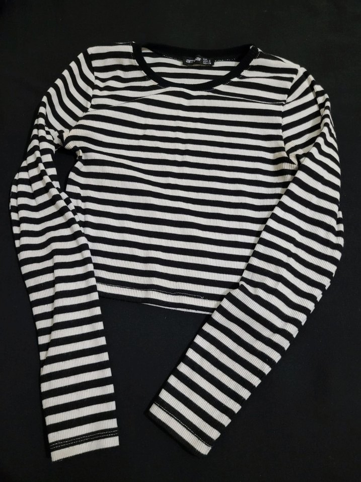 Kadın Siyah Beyaz Çizgili Uzun Kollu Tişört - Görsel 3