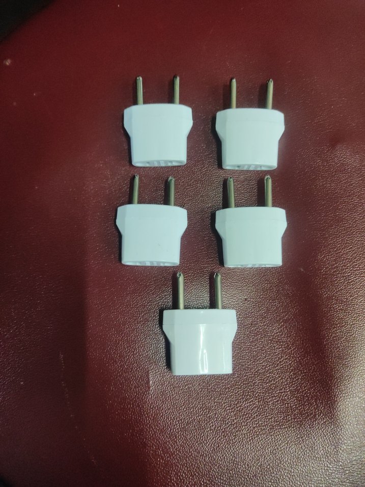 Beyaz Telefon Şarj Adaptörü - Görsel 2