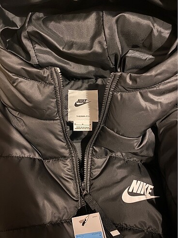 m Beden Nike mont
