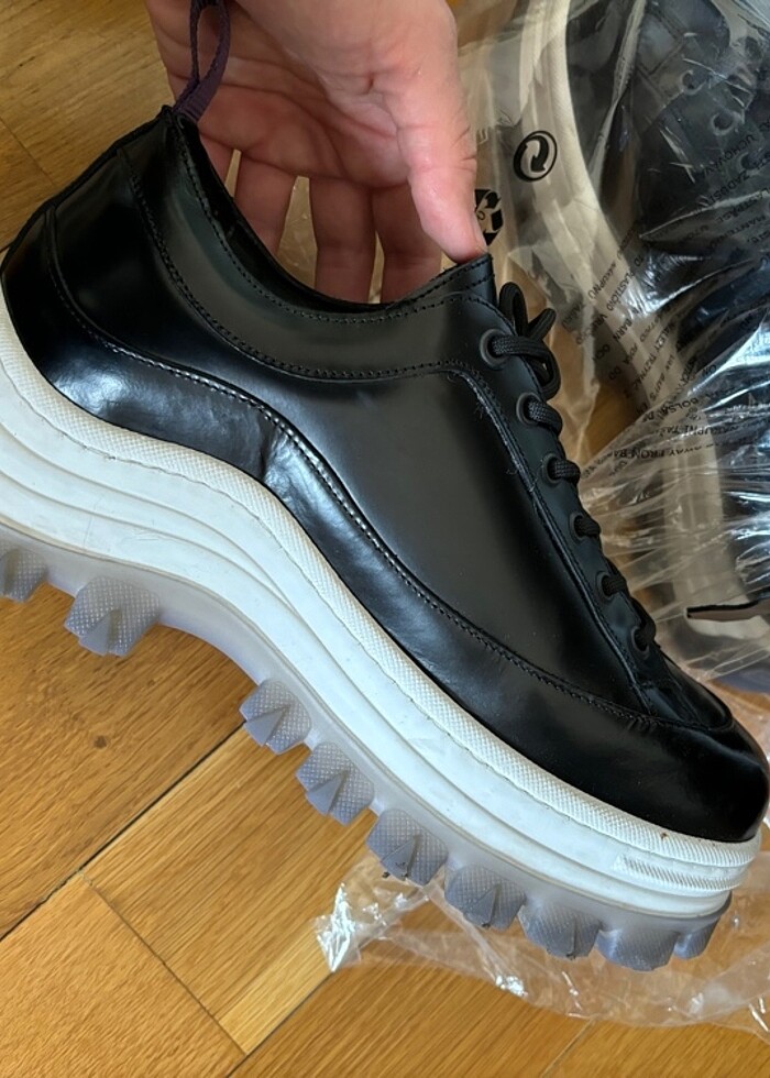 Tasarım serisi deri ayakkabı - Görsel 3