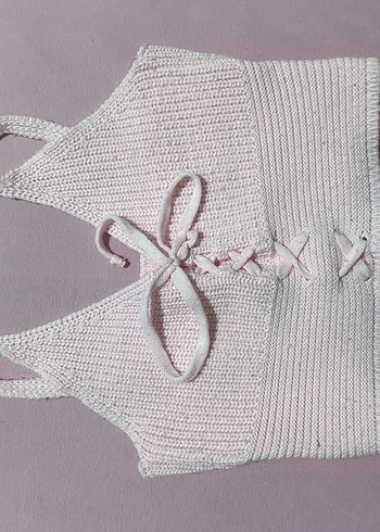 Pembe örgü crop