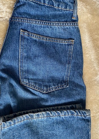34 Beden Kadın Mavi Midi Boy Normal Kesim Kot Pantolon