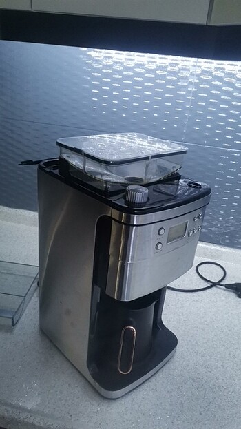 Beden Renk Cekirdek caffe makinası