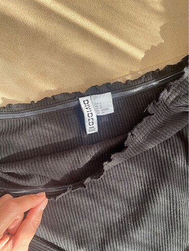 H&M üst
