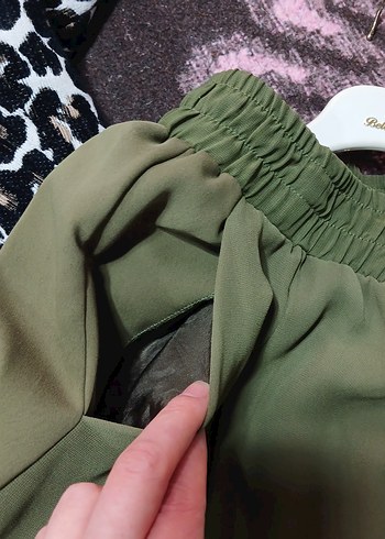 Düğmeli Salaş Haki Kadın midi  Etek pantolon - Görsel 4