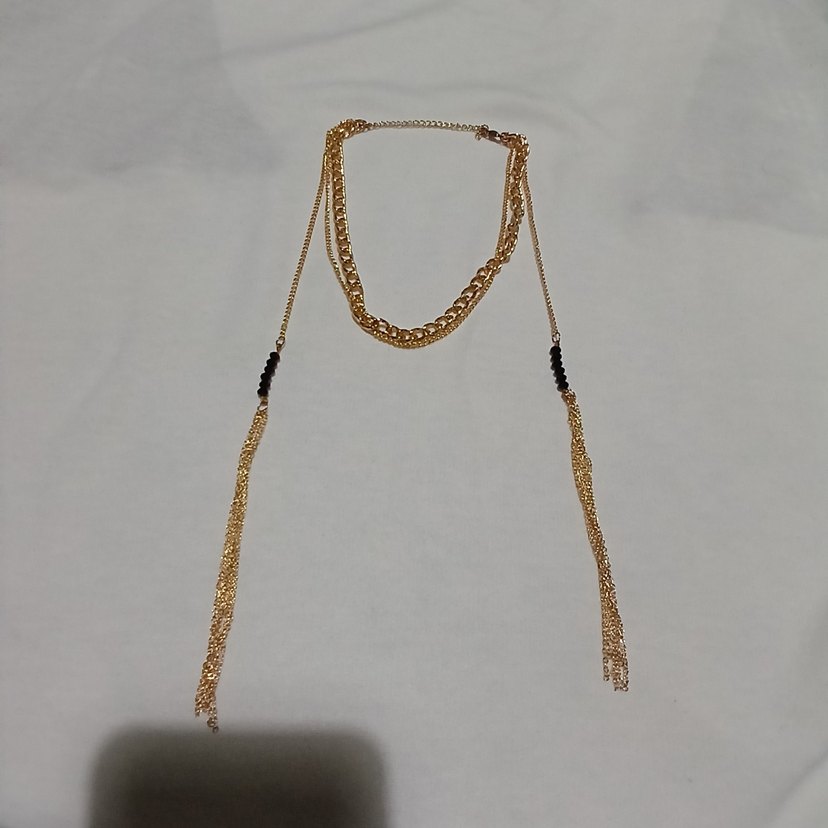 Parlak Altın Zincirli yanlardan sarkan Kadın Kolye - Görsel 2