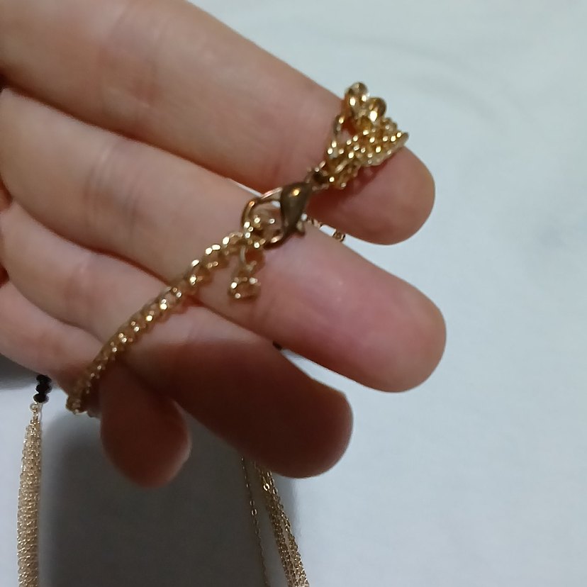 Parlak Altın Zincirli yanlardan sarkan Kadın Kolye - Görsel 4