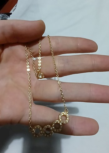 Altın Renk Zincir Detaylı Midi Kolye - Görsel 3