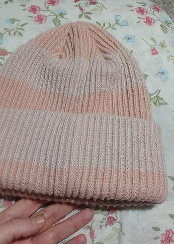 Pembe Örgü Kadın Bere - Görsel 3
