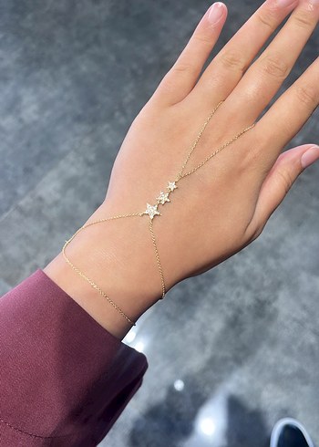 Pandora Yıldızlı Gold Şahmeran İşlemeli Altın Rengi Kadın El Zinciri