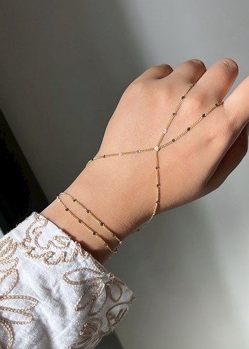 Pullu Şahmeran Altın Renkli Zincir Detaylı Kadın El Zinciri